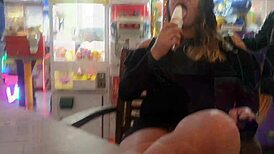 Paty bumbum feels intense passion with el toro de oro in outdoor shopping bathroom