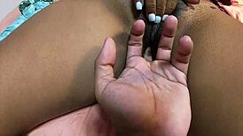 Stepmom menyelinap ke tempat tidur stepson saat suami kerja - Leyne Rodriguez