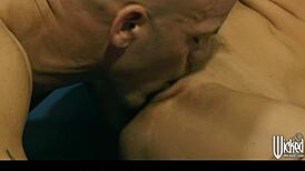 Jessica drake takes down her trainer in wrestling match