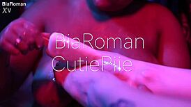 Cutie Piie Rubs Popsicle On Her Bare Feet