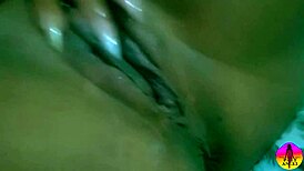 Single puts sex toy in aggressive anal homemade milf scene