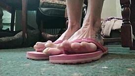 Exotic Woman With Huge Talons And Long Nails In Flip Flops