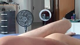 Transei com Vizinho Coroa in Bathroom Quickie