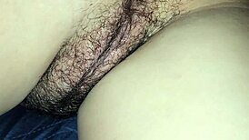 morena rabuda mamando at� engasgar com a pica