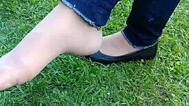 i love dipping my toes in tan nylons and flats