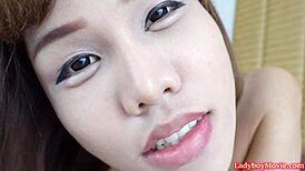 Yo, Ladyboy Noey gives an epic handjob, wanna see? 😏