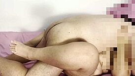 small lucky dick fucks insatiable mature woman to orgasm