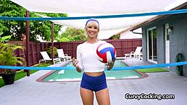 i'm that volleyball chick who made my trainer's dick hard and rode it hard.