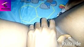 Ruzzyde Fingers Unwashed Pussy in Garage