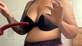 redhead bbw cums on bbc over n over again