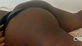 큰 엉덩이 큰 가슴으로 날 박아줘