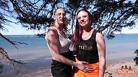 ARIANNA ET ANGELINA, MILFS PLANTUREUSES, SHARE A HARD FRENCH COCK!