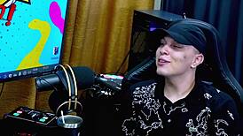 Belinha Baracho surprises host with steamy kiss