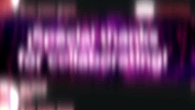 Én vagyok ez a rózsaszín hajú ribanc, akit hatalmas farokkal dugnak