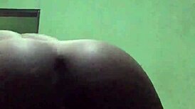 Can your tight ass clap during fingering