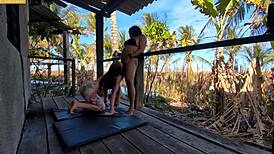 Punheteiro got lucky watching two girls bang at countryside house