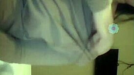 Watch this solo pussy play live tonight!