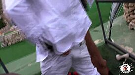 La naiba, târfă mea și stăpânul ei se fut tare în aer liber