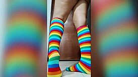 a good footjob for lovers of my little 18+ feet you can folow me in ig and twt kyleiellish