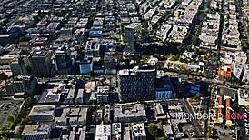 Stress Relief Inc tilbyr intens kontor gruppeknulling med asiatisk MILF fucking