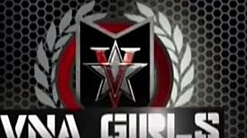 Gyere nézd London Rivers nagy cicijeit és seggét ebben a cougar szenvedély show-ban