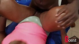 Pretty girl orgasms on monster cock hookup