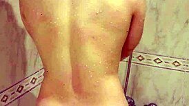 O banho ASMR da Jessica está super quente hoje 🛁