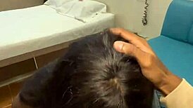 colombiana orders delivery and pays with hot action