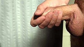 Watch me cum in the morning light, the solo amateur says during close-up masturbation.