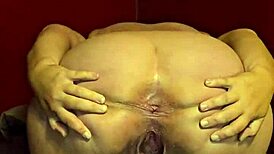 Spread Eagle Pregnant Cougar Shows Shaved Pussy and Ass