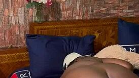 sundaydogood614 shares her homemade shaved pussy solo vid from june 19