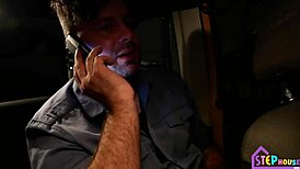 Blowjob tabu se transformă în futut cu mama vitregă latină