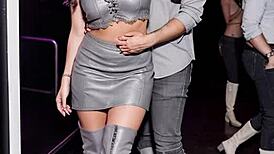 Sie sagt, lass uns nach der Arbeit schmutzig machen in Leder-Outfits