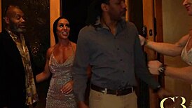 Muscle Lovers Engage in Bareback Deepthroat and Big Black Cock Fucking. Intense Kinky Quickie Action