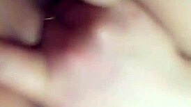 girl explores her body live on cam