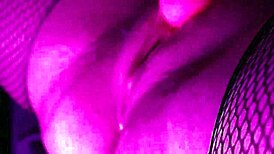I'm squirting all over my pink dildo in stockings