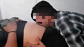 she licks that belly button so good