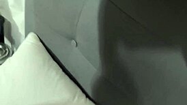 COMENDO O CUZINHO DA MINHA ENTEADA NERD LATINA INTERRACIAL ANAL