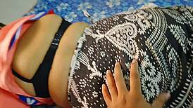 믿기지 않아! 데시 여친이 호텔에서 애인과 섹스!