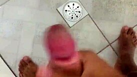 i'm telling you it's so good to masturbate and feel that orgasm building up until you finally cum hard