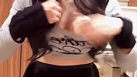 vow denne busty japanske ladyboy runker stille i het solo video