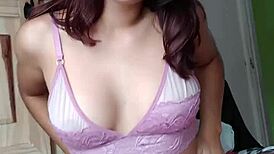 Selene shows her wet pussy with dildo