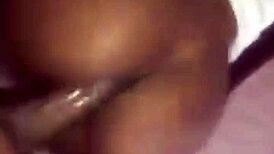 Hubená latina 18+ miluje jezdit na velkých čurácích