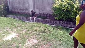 Street boy tricks orange seller into raw building action