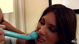 Sultry jade indica enjoys maxine x working on her tits