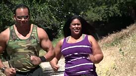 delilah black's chunky style that loves big things