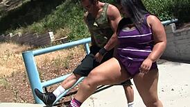 delilah black's chunky style that loves big things