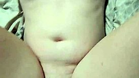 Ivy19921 Gets Her Pussy Slammed And Load Blown On Her