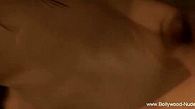 Hej sexy brunetka, aký je tvoj rituálny sexuálny fun?