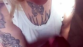 i give a good blowjob to my friend and he cums all over